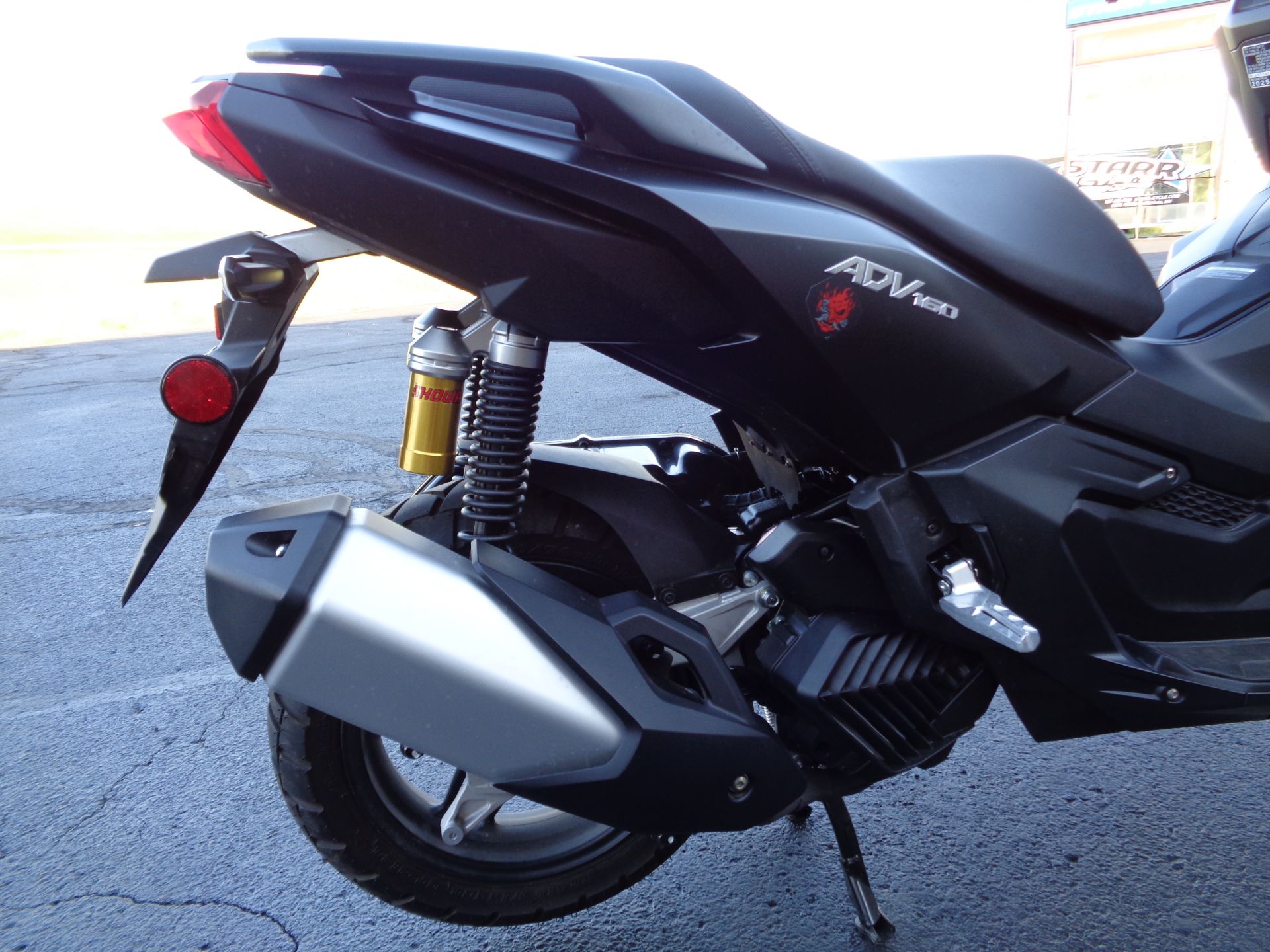 2025 Honda ADV160 in North Mankato, Minnesota - Photo 21