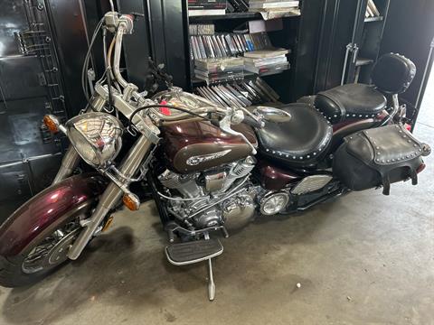 2001 Yamaha Road Star Silverado — photo 1 of 2