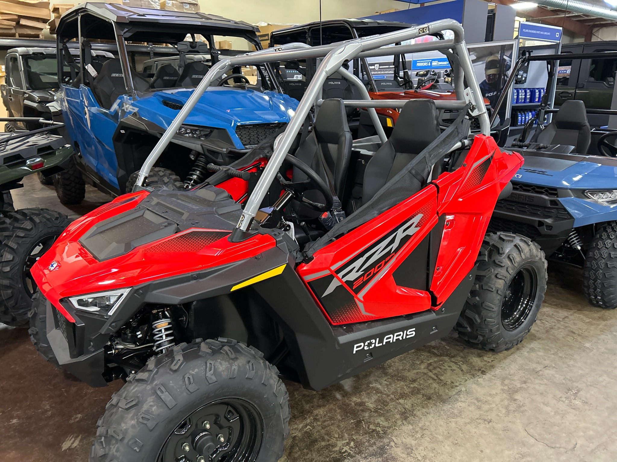 2026 Polaris RZR 200 EFI
