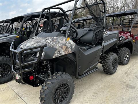 2026 Honda Pioneer 700 Forest — photo 1 of 17