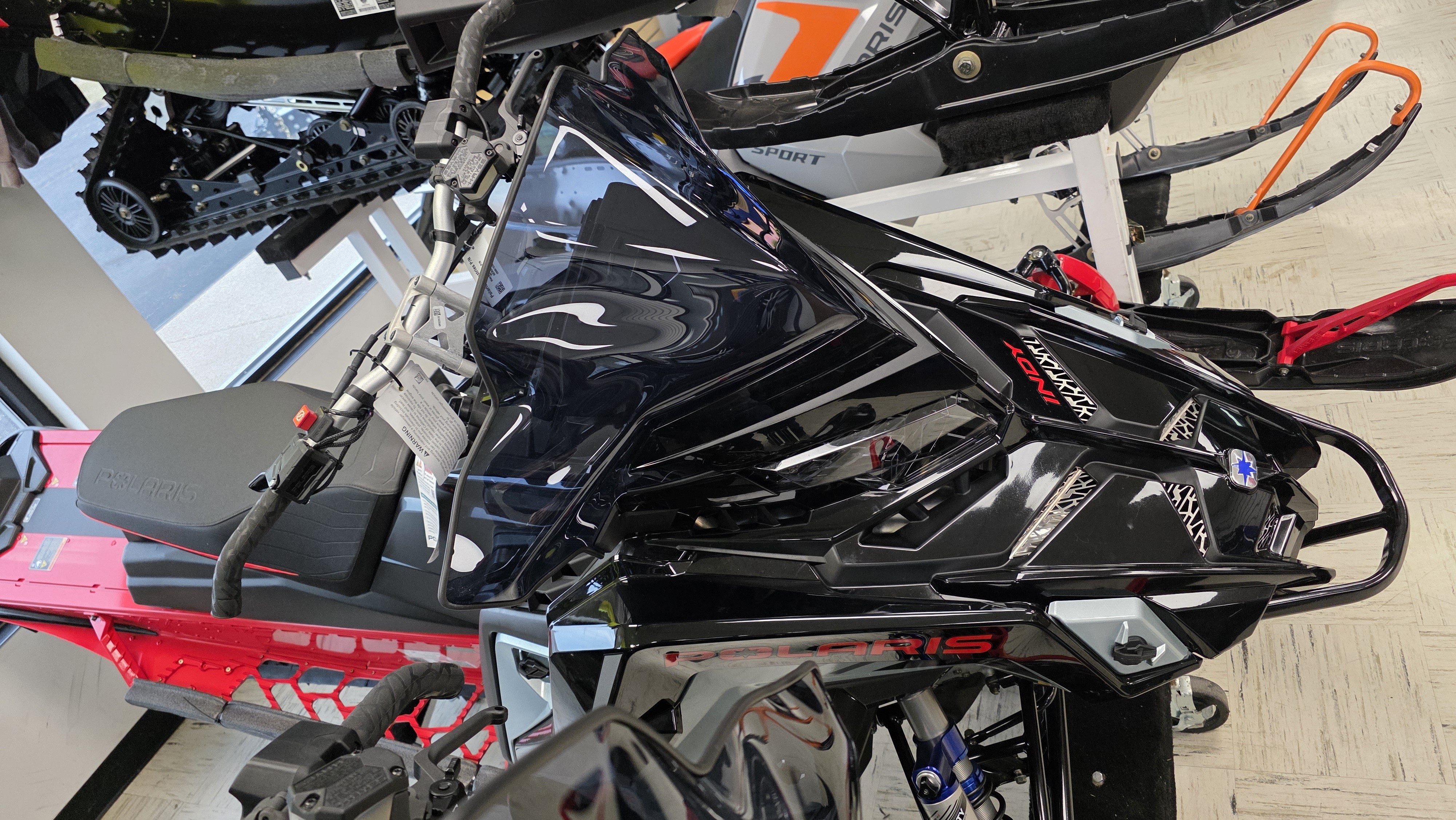 New 2026 Polaris 850 INDY VR1 137 SC ES, Orion IL | Specs, Price ...