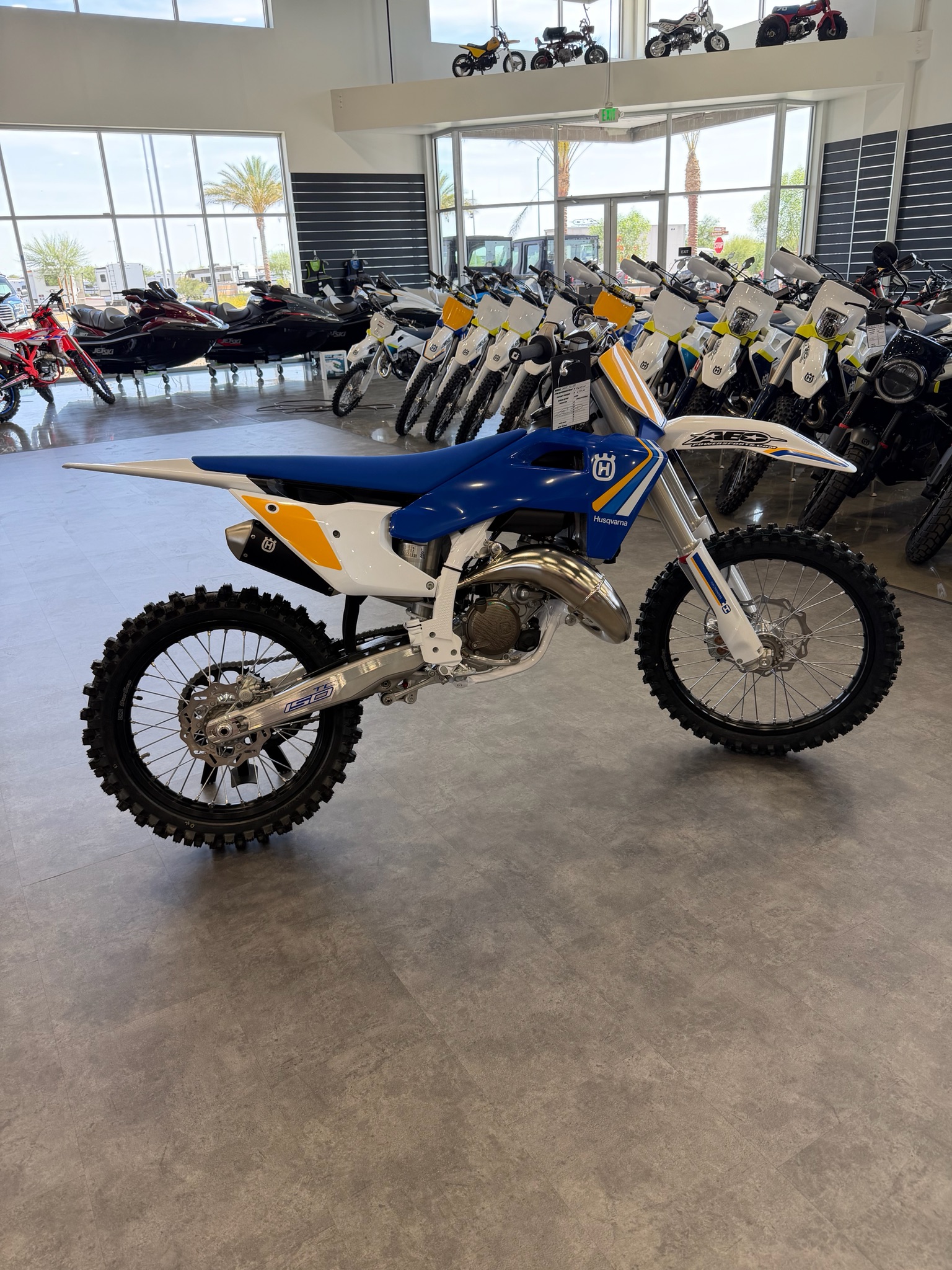 2025 Husqvarna TC 150 Heritage 2