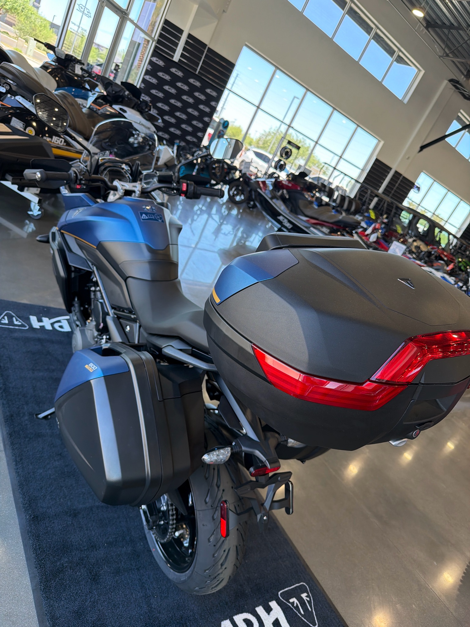 2026 Triumph Tiger Sport 800 Tour 3
