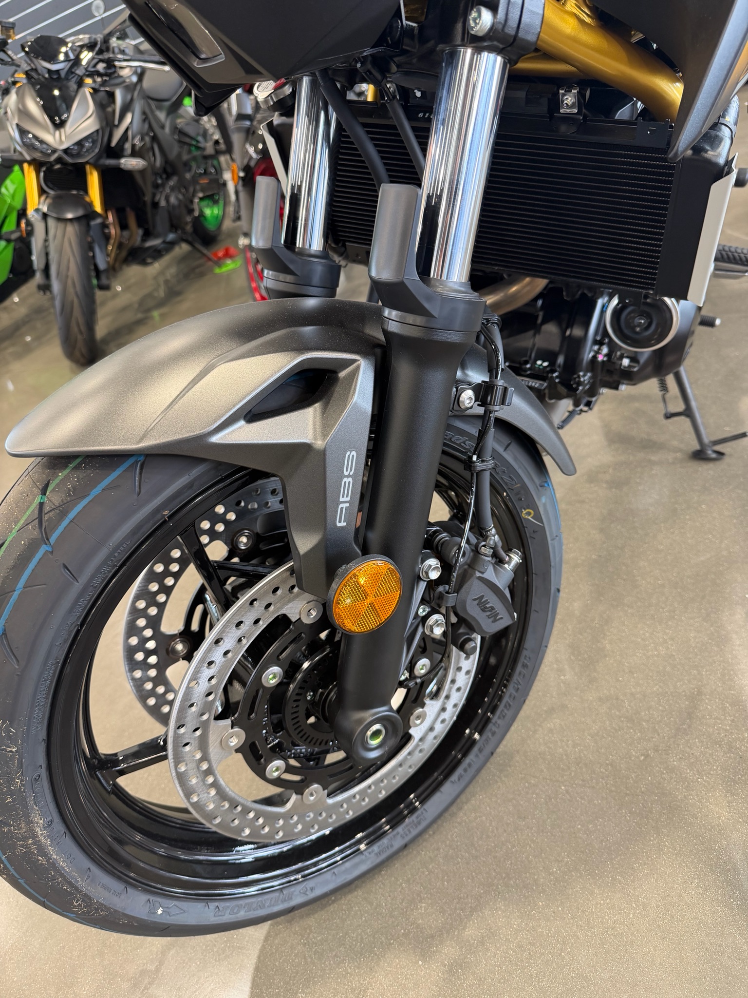 2026 Kawasaki Z650 S ABS 5