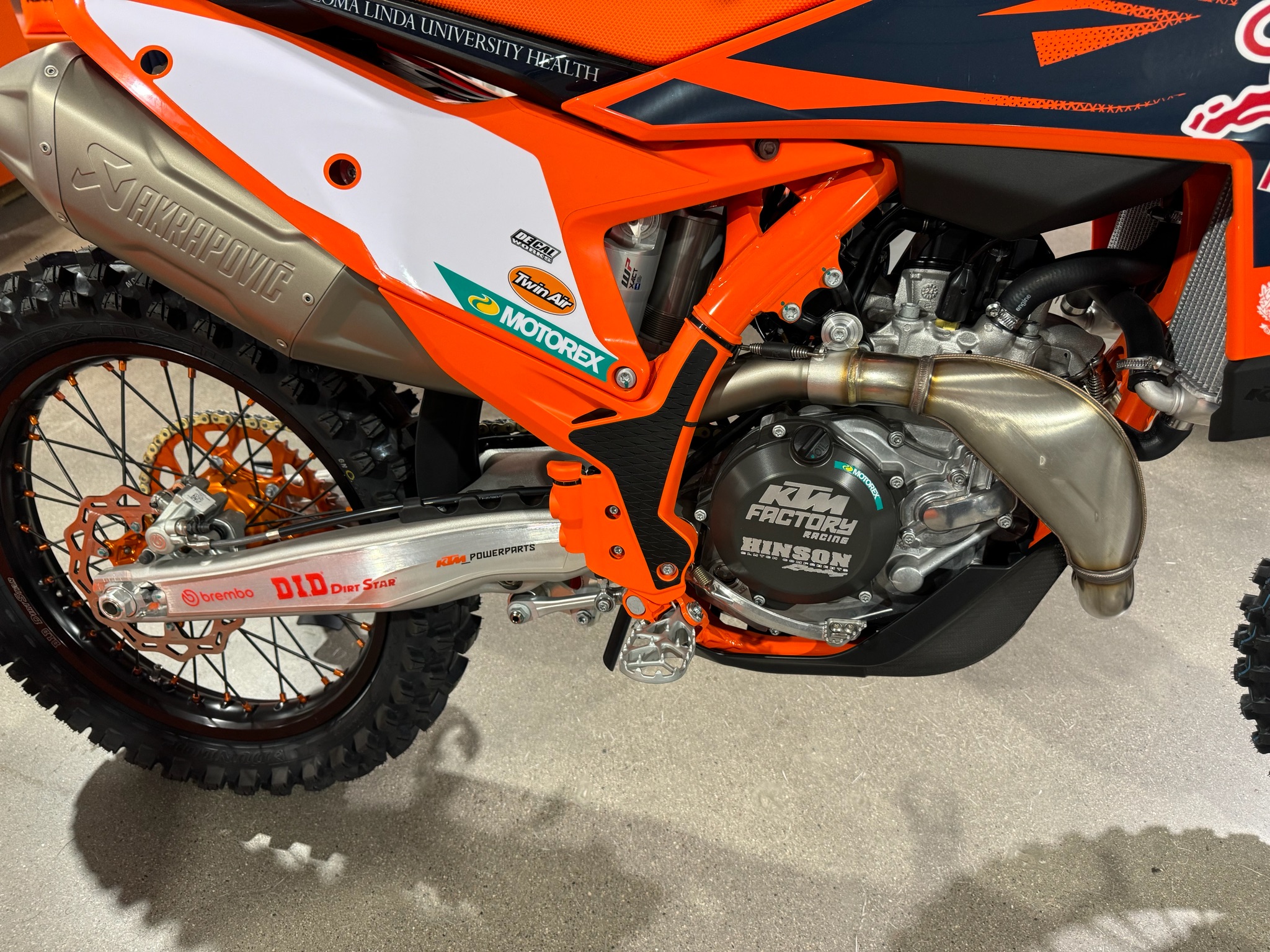 2025 KTM 450 SX-F Factory Edition 4