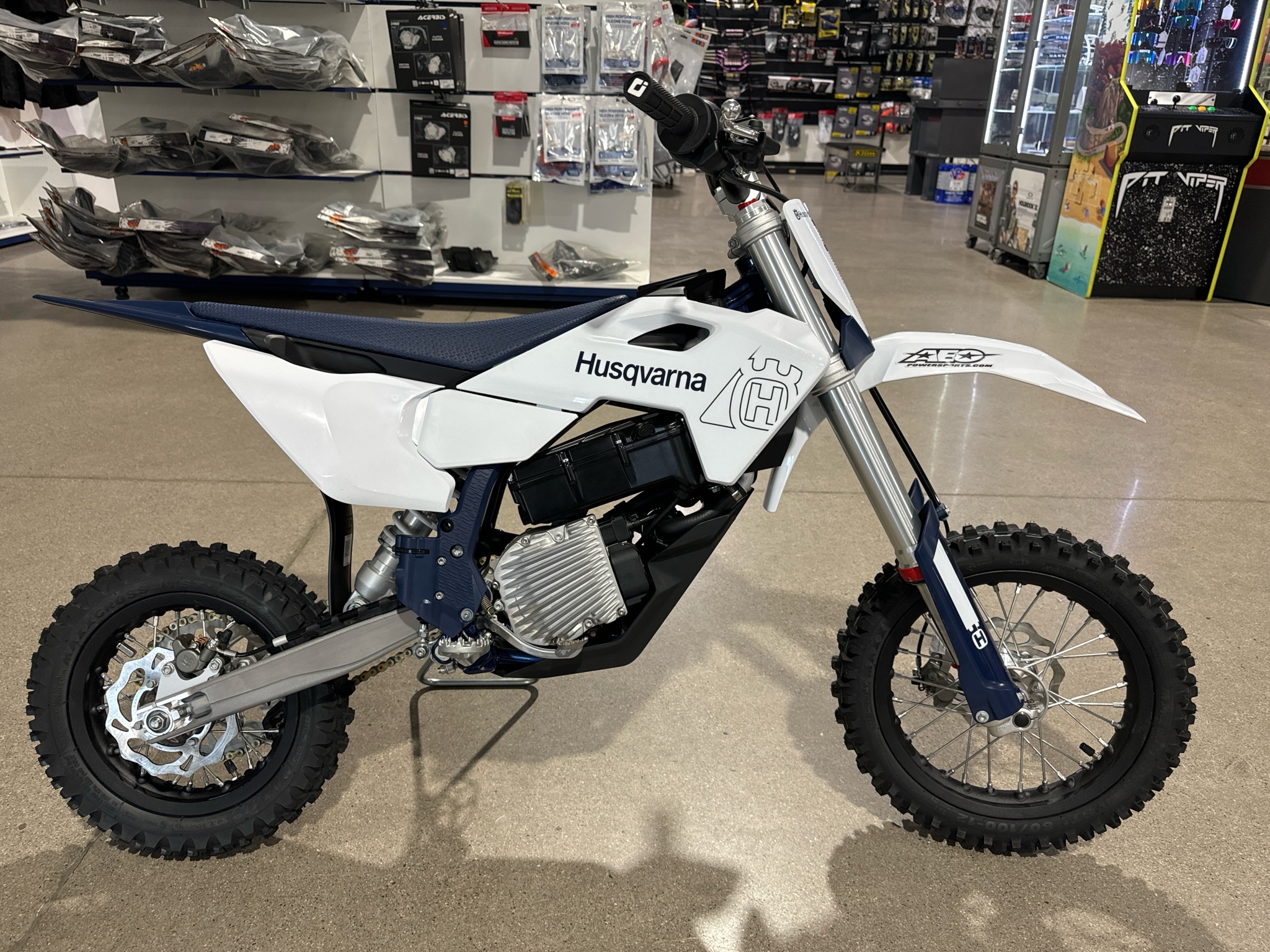 2027 Husqvarna EE 5 1