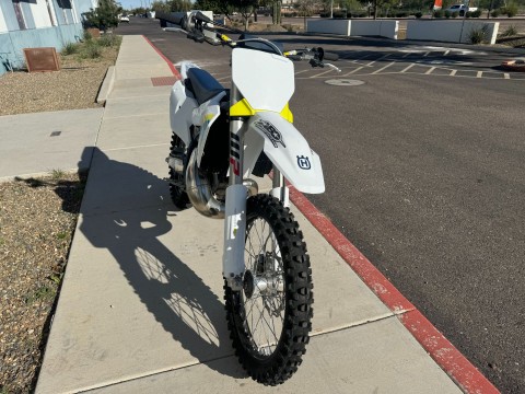 2025 Husqvarna TC 300 in Mesa, Arizona - Photo 5