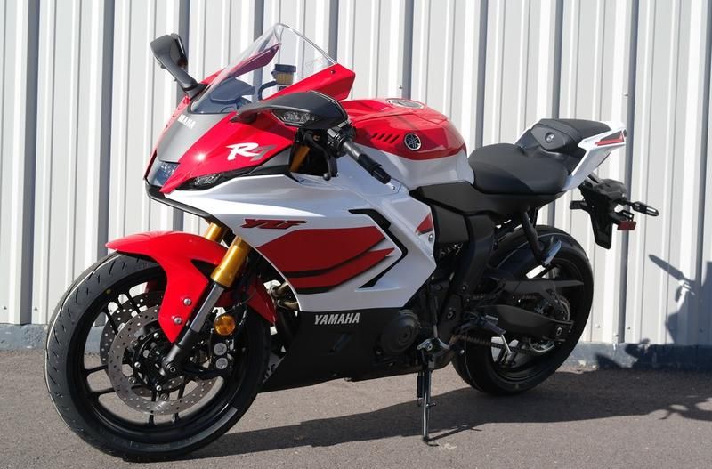 2026 Yamaha YZF-R7 1