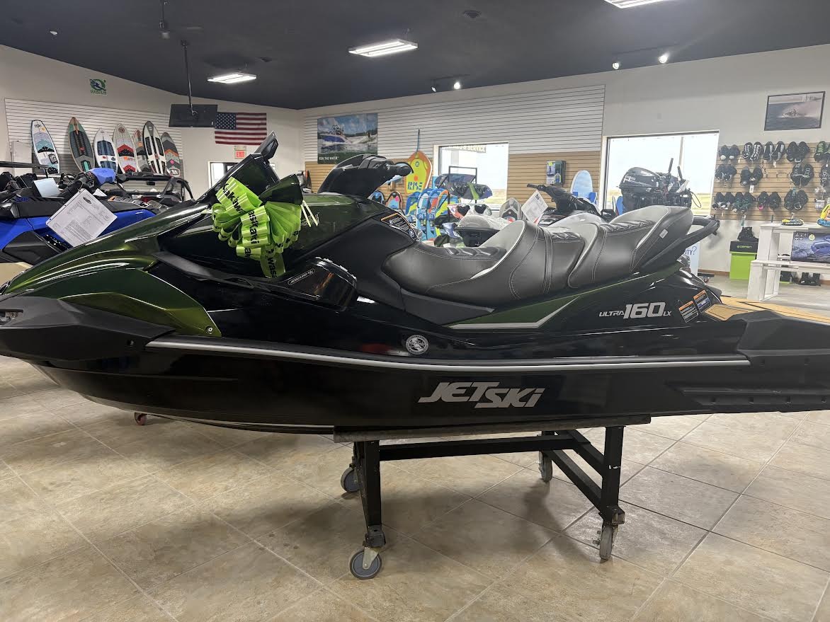 2025 Kawasaki Jet Ski® Ultra® 160LX 7