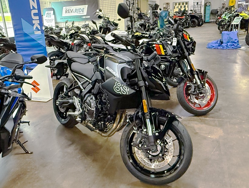 2026 Suzuki GSX-8S