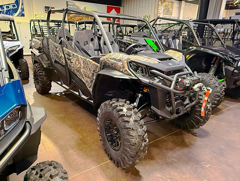 2026 Can-Am Commander MAX X MR