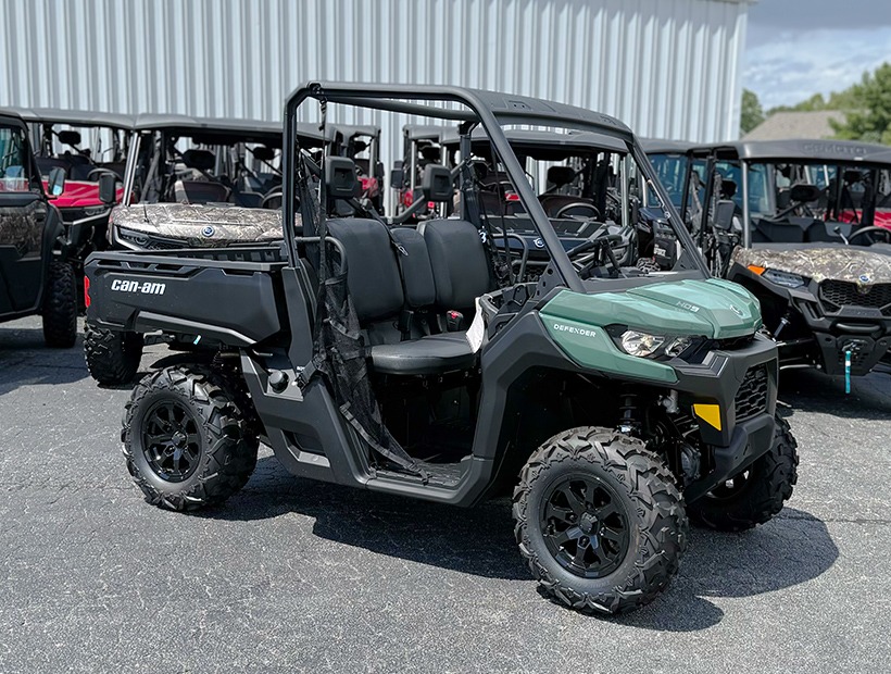 2026 Can-Am Defender DPS HD9