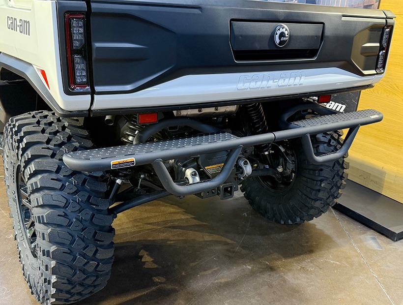 2026 Can-Am™ Defender MAX Limited HD11 6