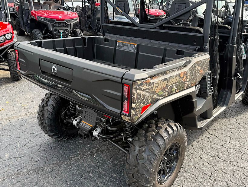 2026 Can-Am™ Defender MAX XT HD11 4