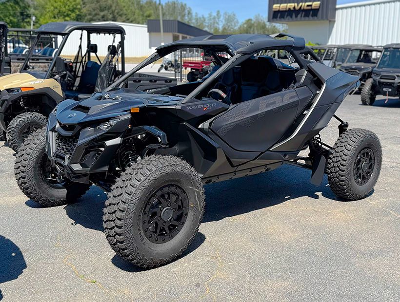 2026 Can-Am Maverick R X RS