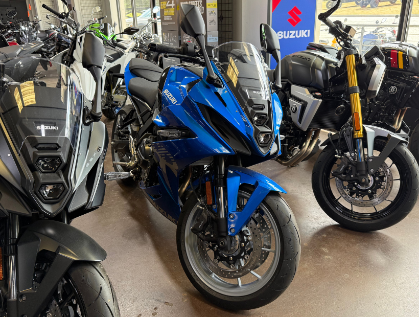New 2025 Suzuki GSX-8R, Hoschton GA | Specs, Price, Photos