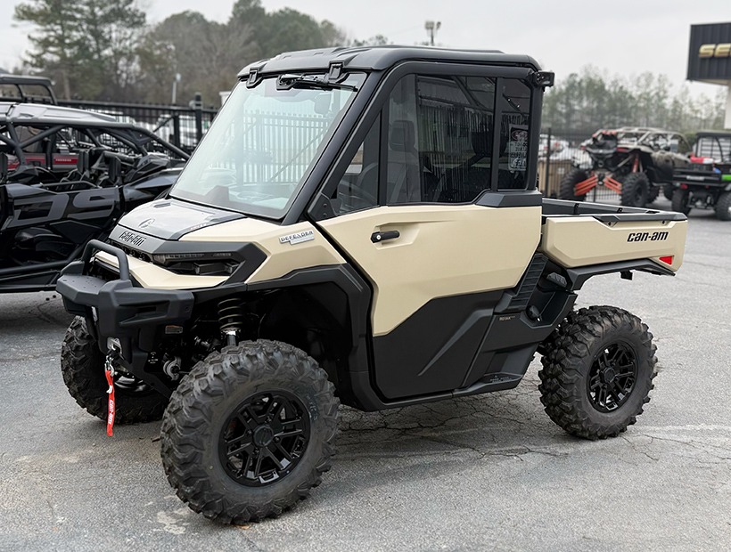 2026 Can-Am Defender Limited HD11