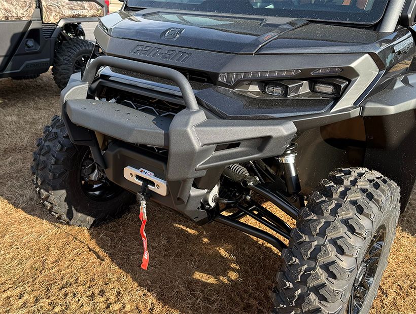 2026 Can-Am™ Defender MAX Lone Star CAB HD11 6