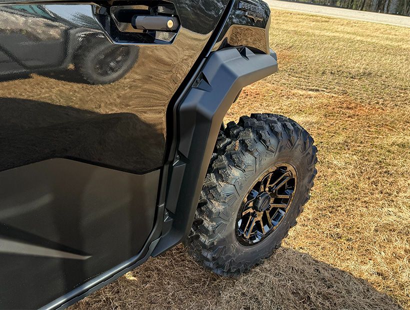 2026 Can-Am™ Defender MAX Lone Star CAB HD11 8