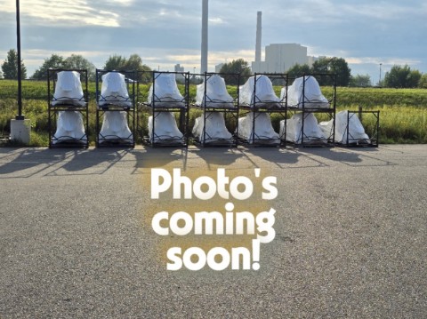 2027 Polaris ProStar S4 INDY XC 137 Gloss Black 7S ES
