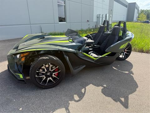 2024 Slingshot R - Manual
