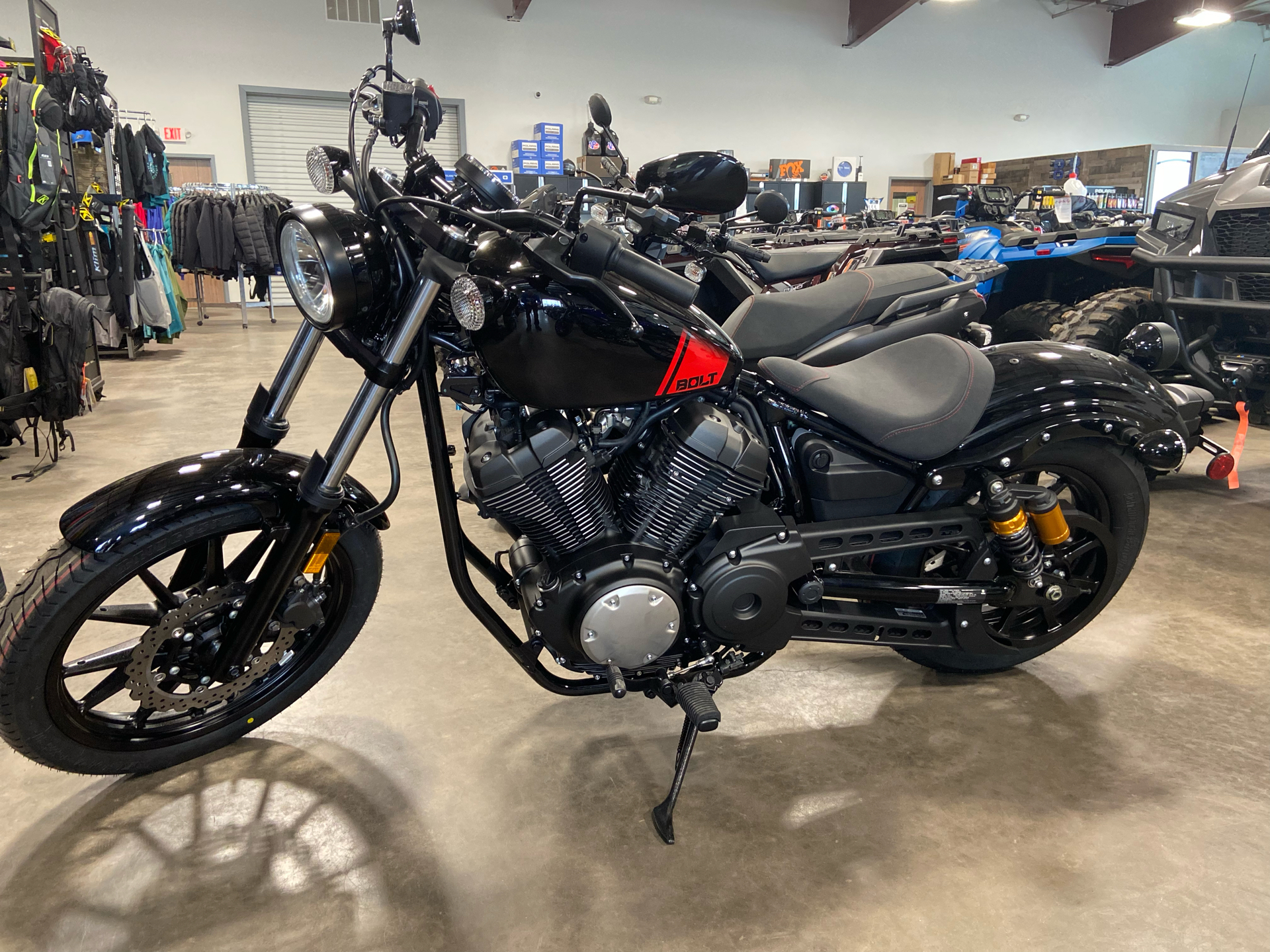 2025 Yamaha Bolt R-Spec 3