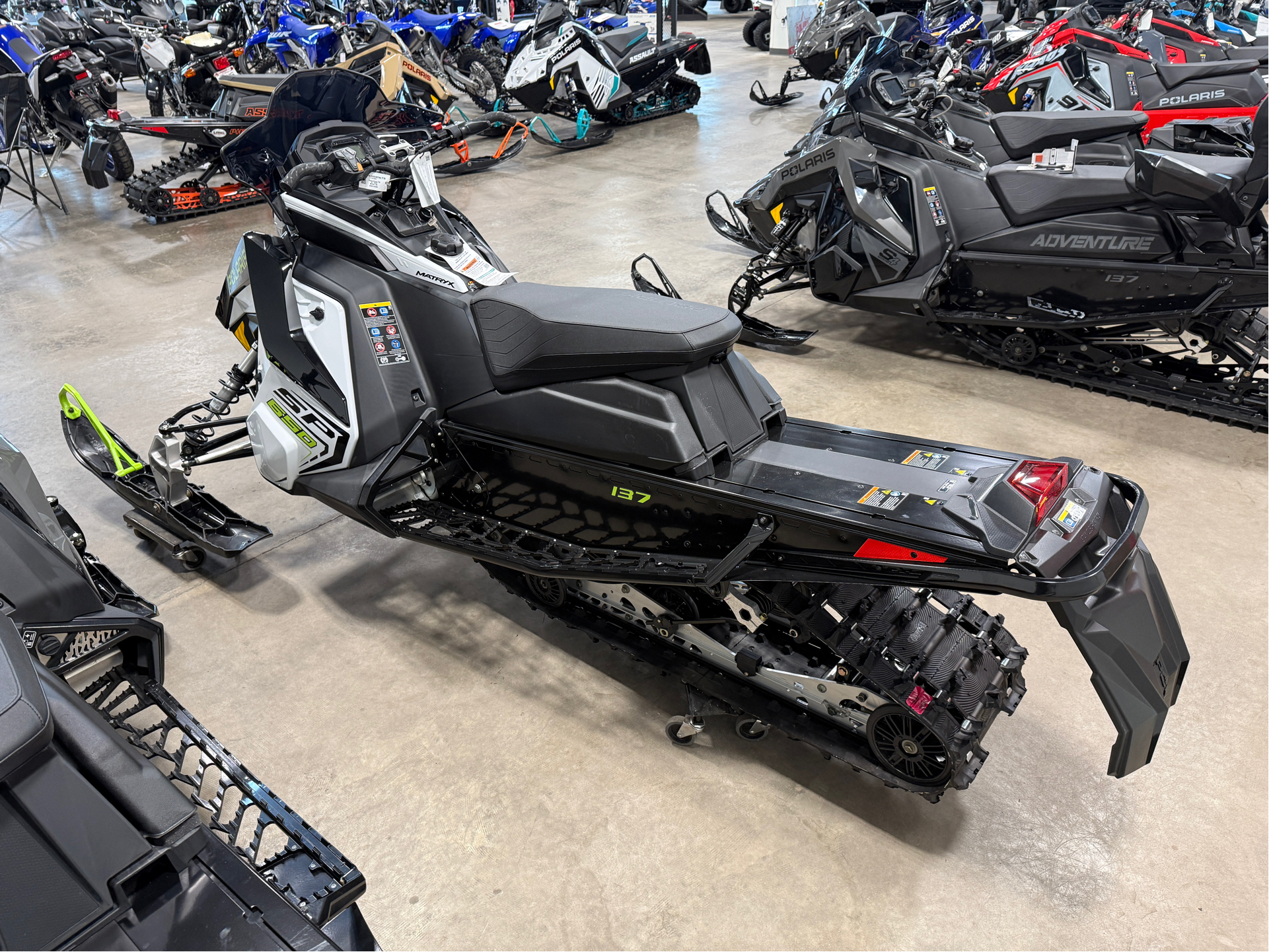 New 2026 Polaris 650 INDY SP 137 ES Snowmobiles in Rothschild, WI ...