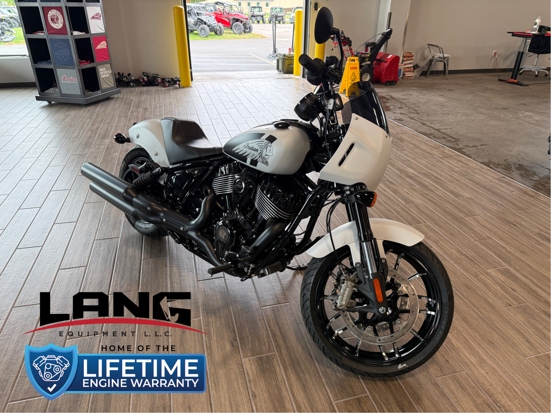 ◆Indian Motorcycle◆チマヨベスト　　東洋エンタープライズ New 2025 Indian Motorcycle Sport Chief Motorcycles in Rothschild
