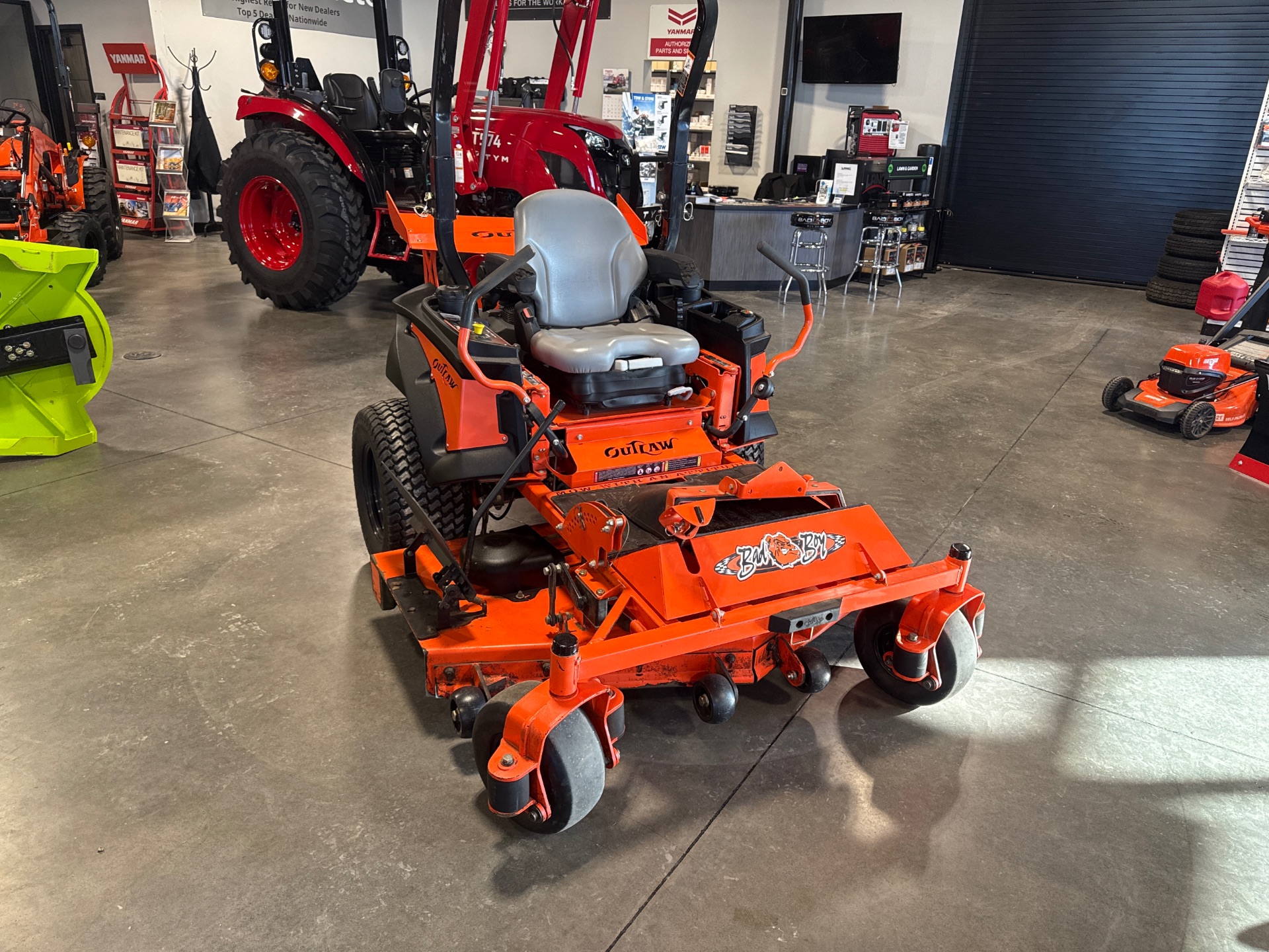 Used Bad Boy Mowers OUTLAW 61