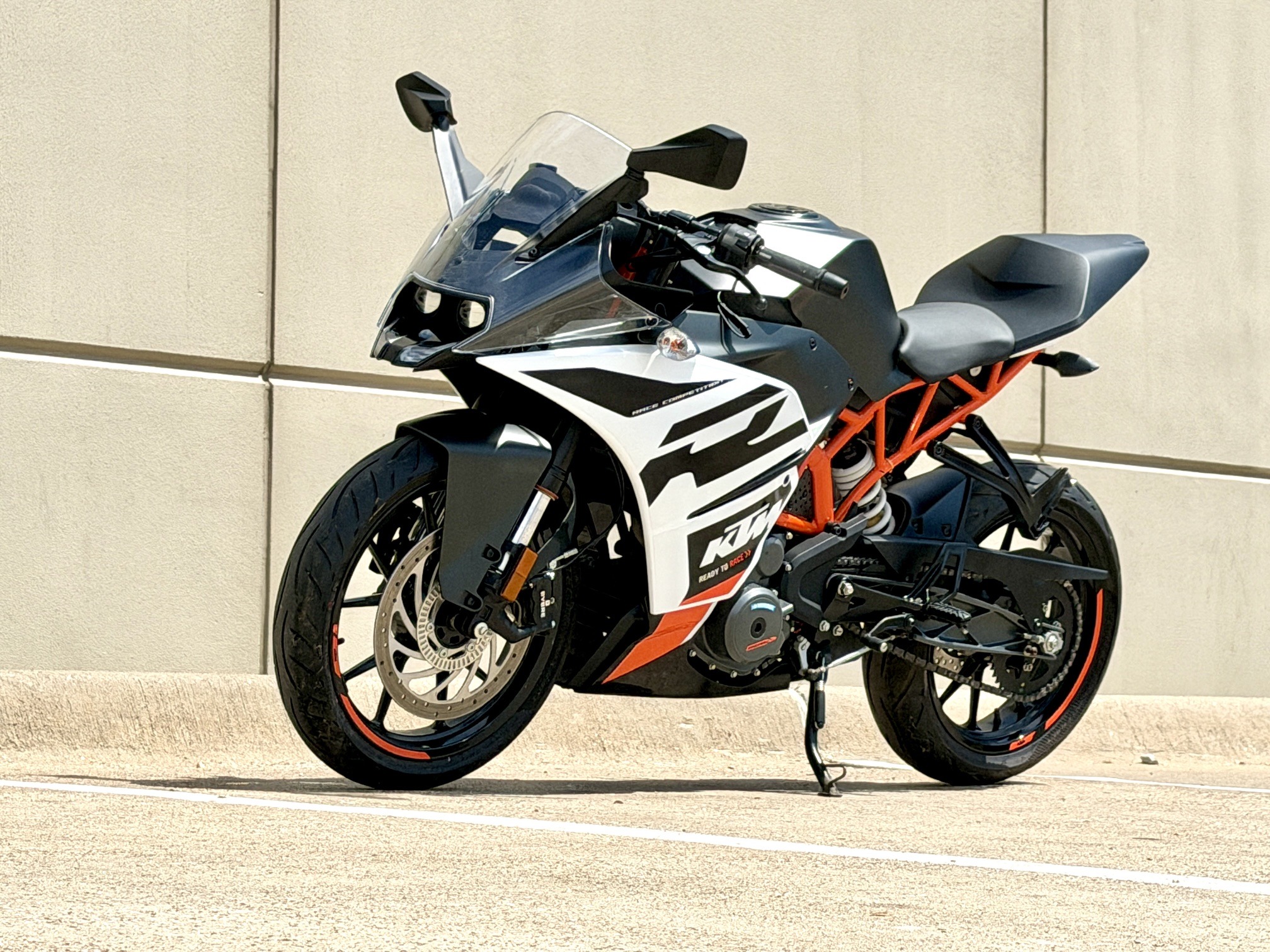 2020 KTM RC 390 9