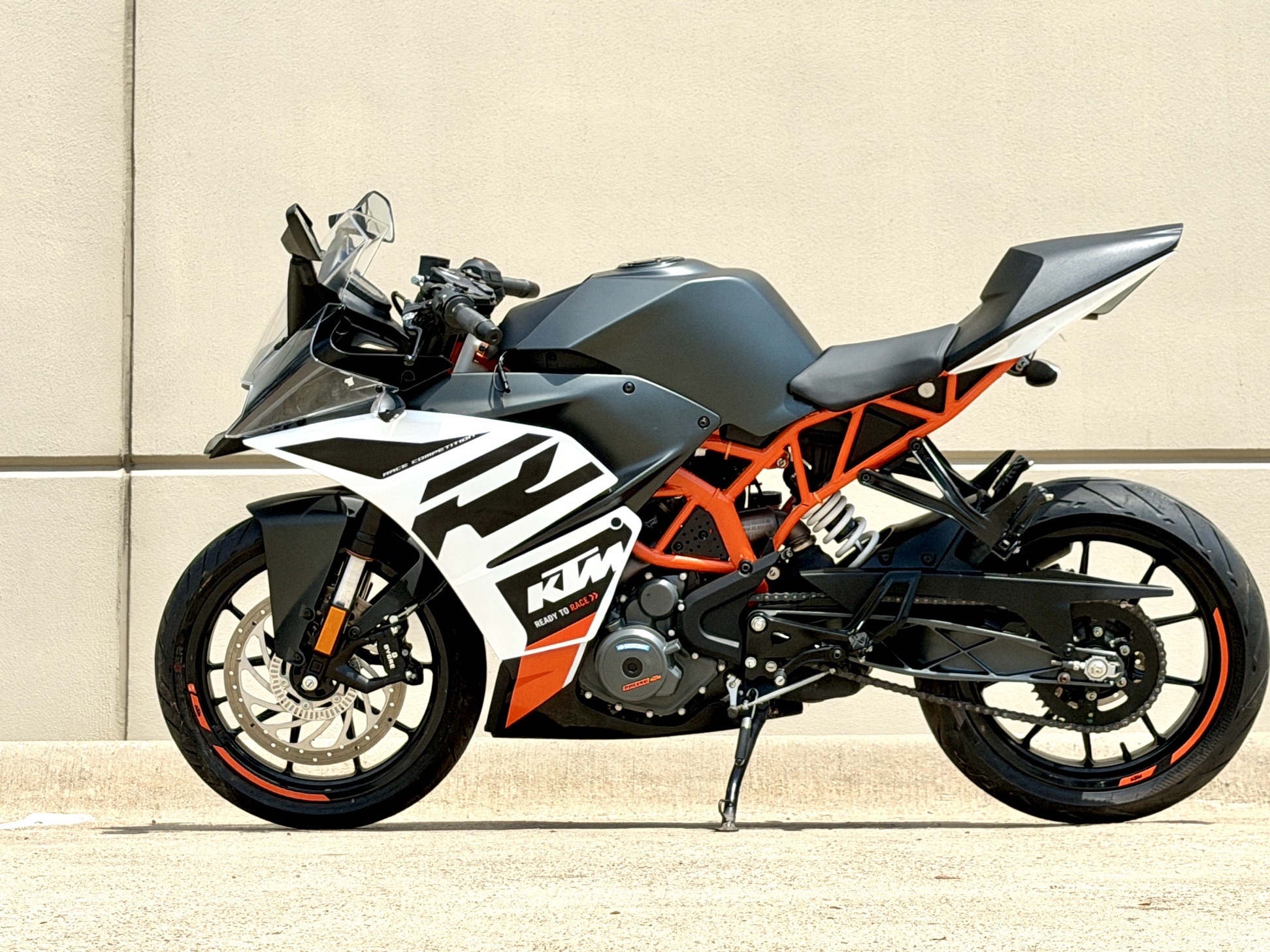 2020 KTM RC 390 8