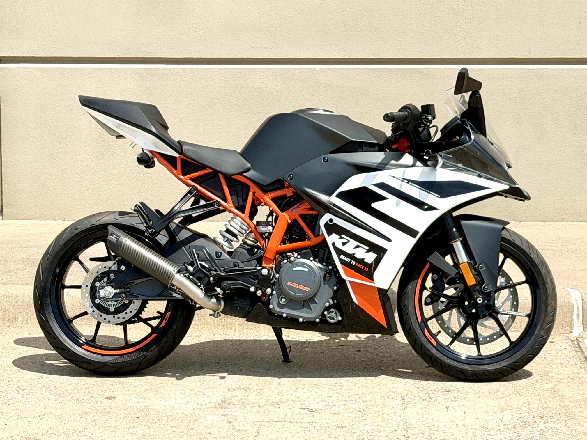2020 KTM RC 390 2