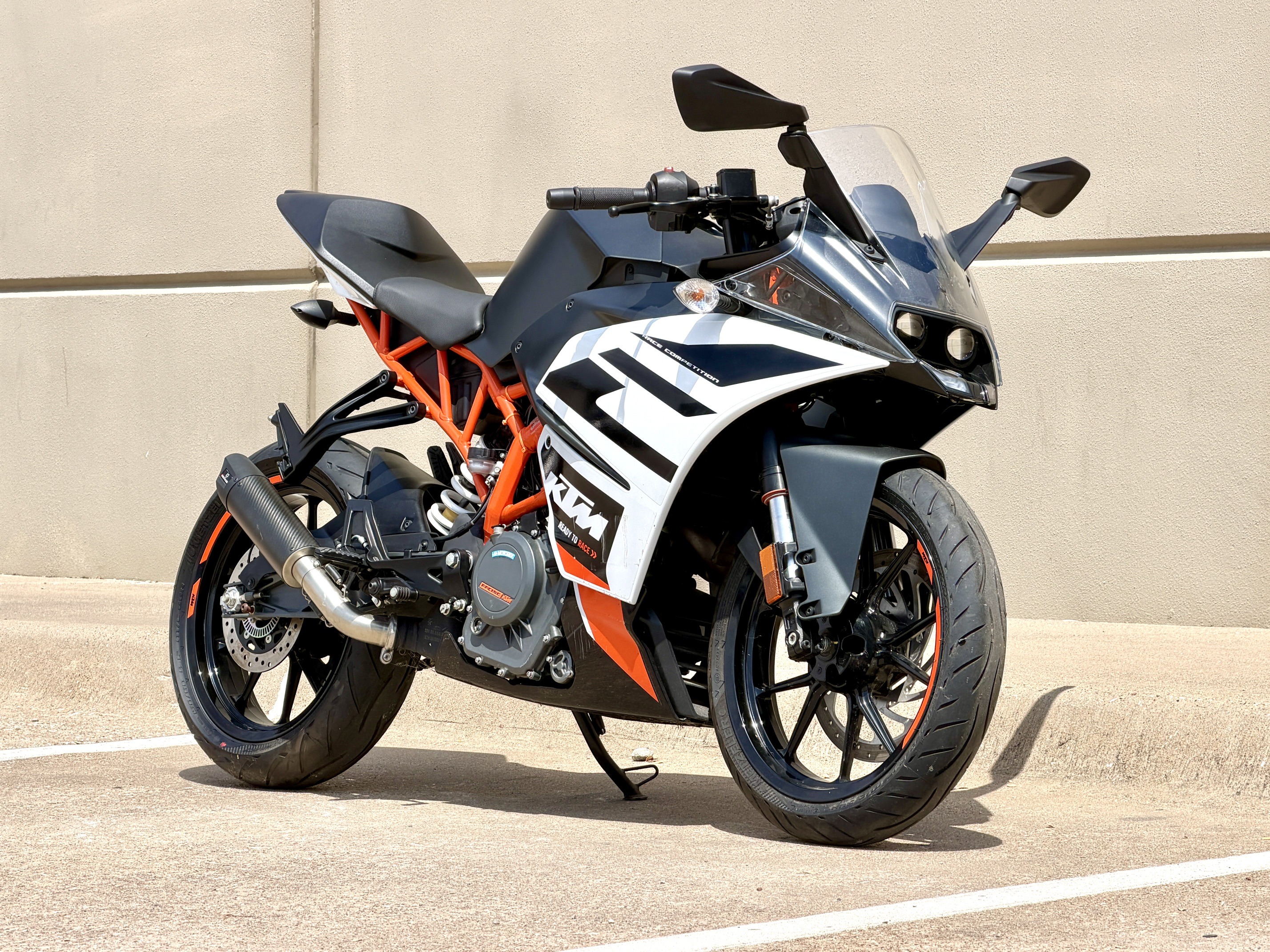 2020 KTM RC 390 11