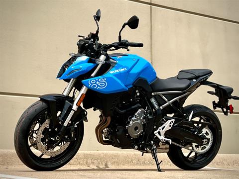 New 2025 Suzuki GSX-8S | Motorcycles in Plano TX | 100316 Glass