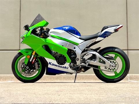 10 2024 Kawasaki Ninja® ZX™-10R 40th Anniversary Edition ABS