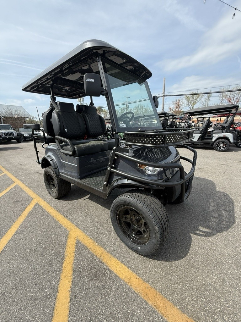 2025 EPIC CARTS E40-L in Virginia Beach, Virginia - Photo 6