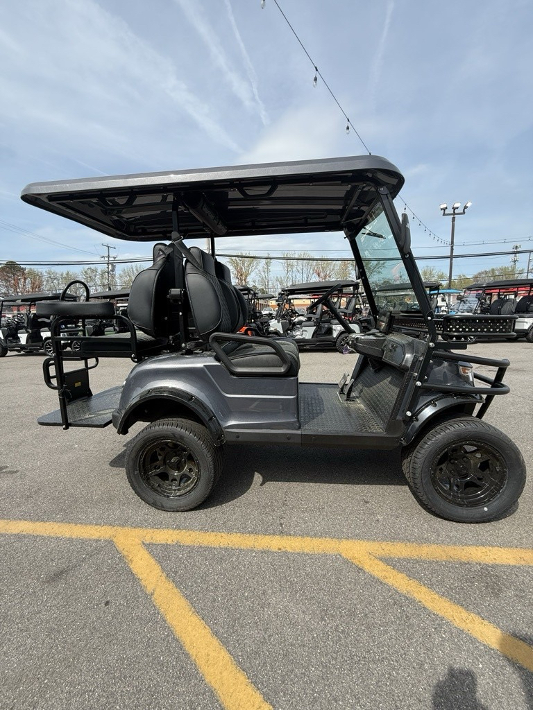 2025 EPIC CARTS E40-L in Virginia Beach, Virginia - Photo 8