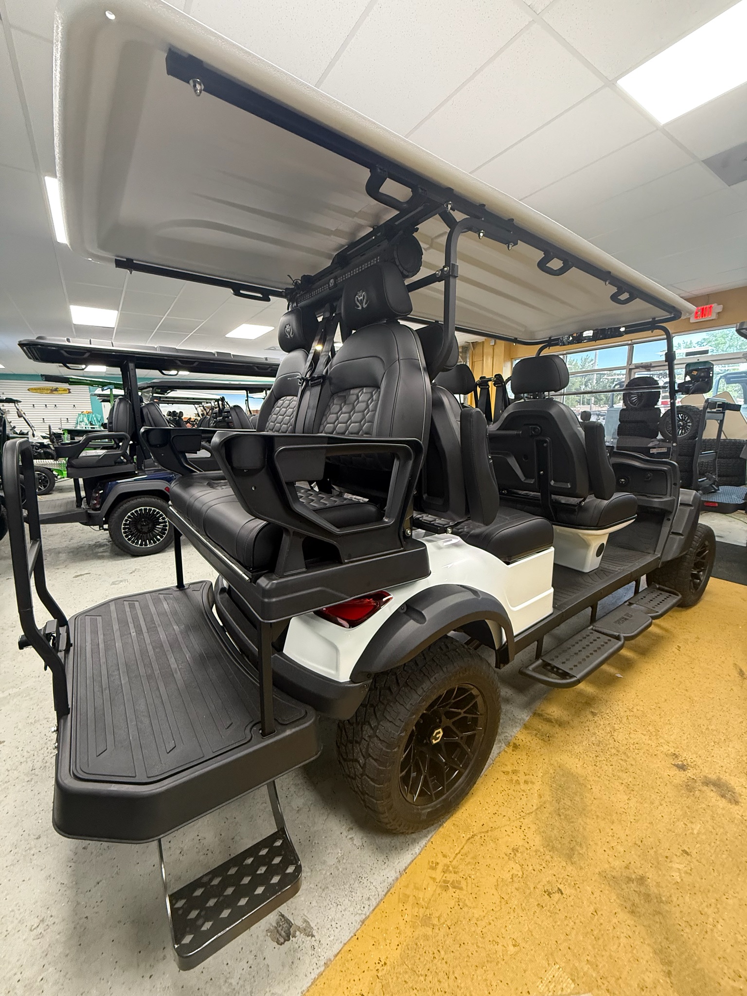 2026 Venom EV photo 4