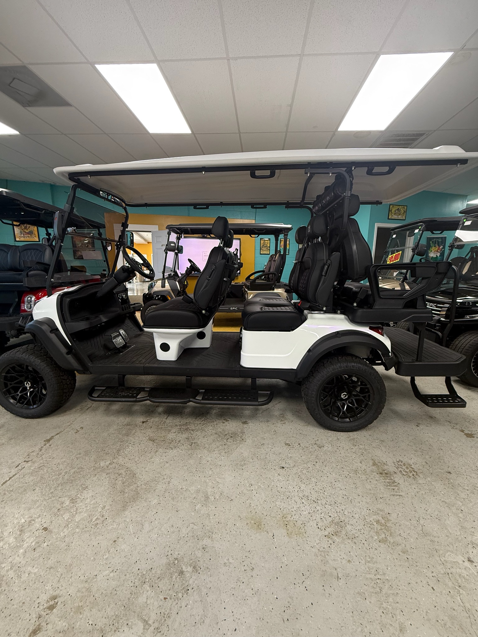 2026 Venom EV photo 3