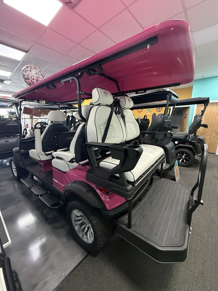 2025 Venom EV 6 Seater Strike Lifted in Virginia Beach, Virginia - Photo 9