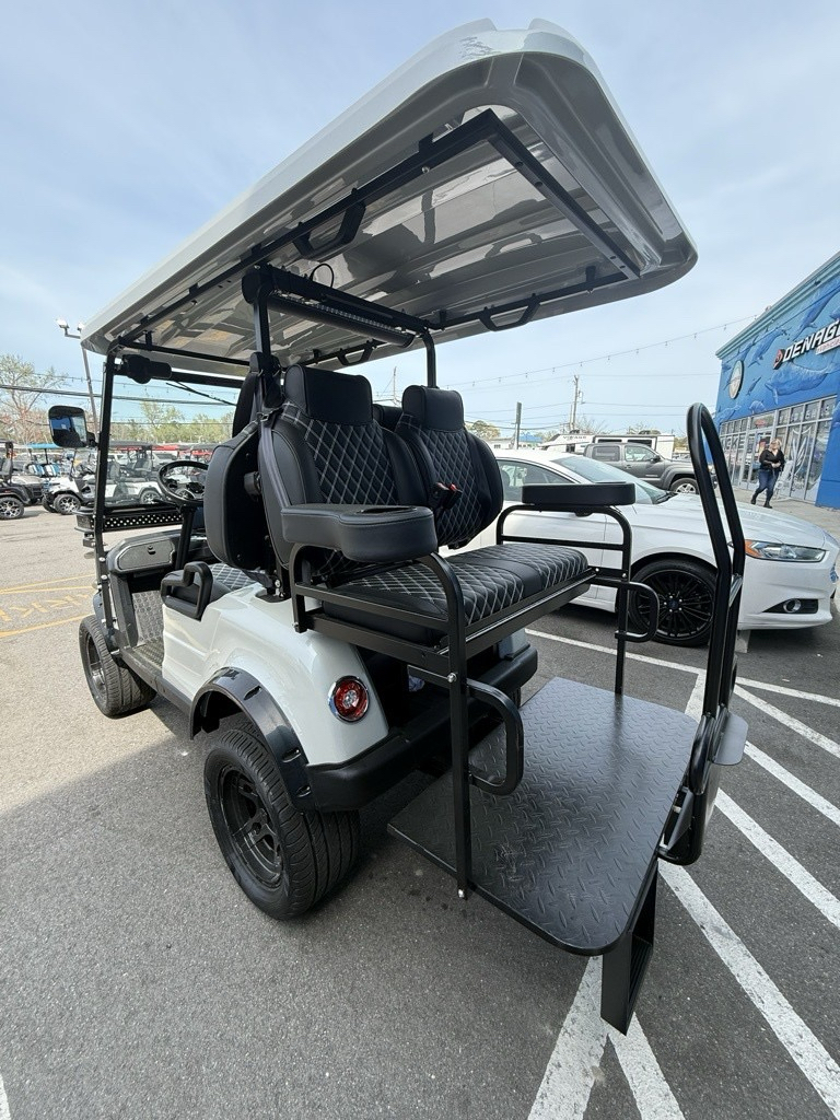 2025 EPIC CARTS E40-L in Virginia Beach, Virginia - Photo 9