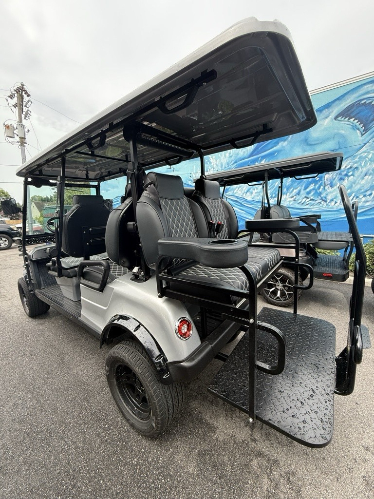 2025 EPIC CARTS E60-L in Virginia Beach, Virginia - Photo 8