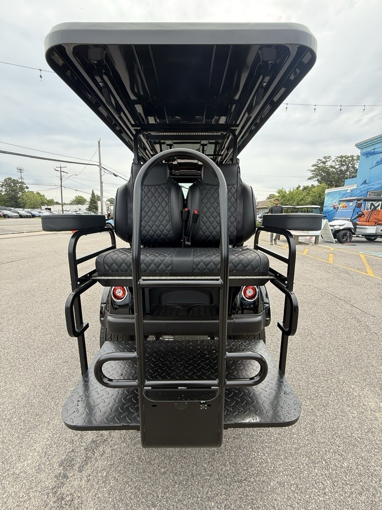 2025 EPIC CARTS E60-L in Virginia Beach, Virginia - Photo 2