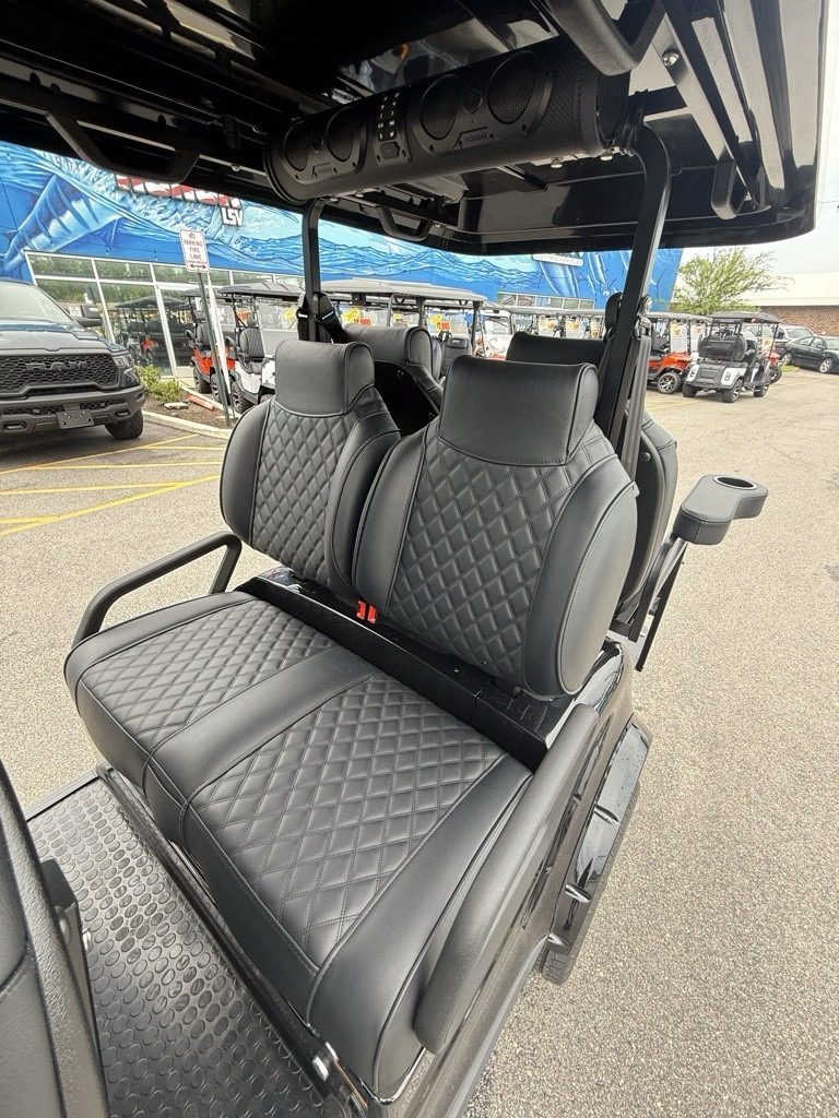 2025 EPIC CARTS E60-L in Virginia Beach, Virginia - Photo 13