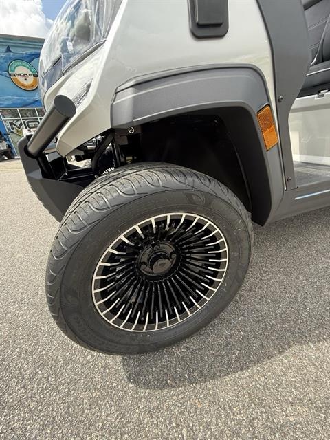 2025 EPIC CARTS E40-FX in Virginia Beach, Virginia - Photo 11