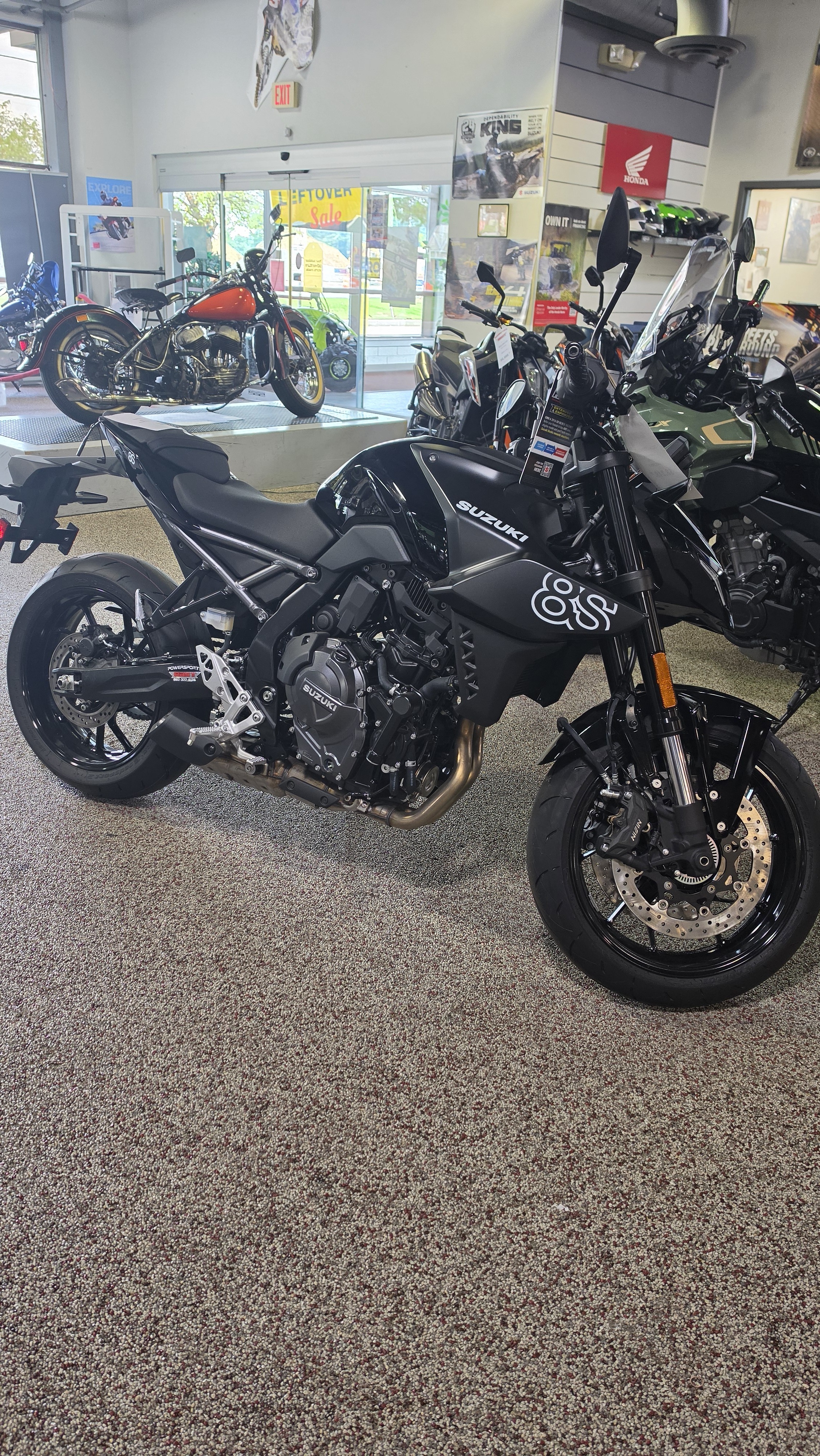 2026 Suzuki GSX-8S 1