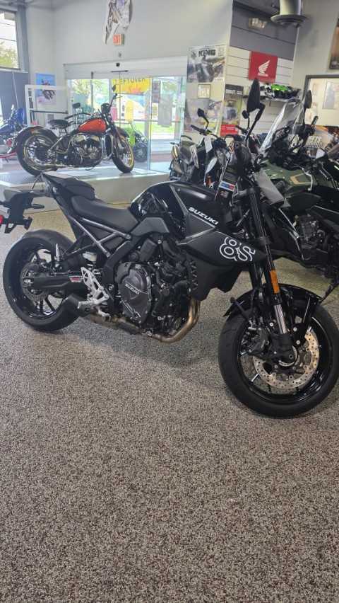 2026 Suzuki GSX-8S