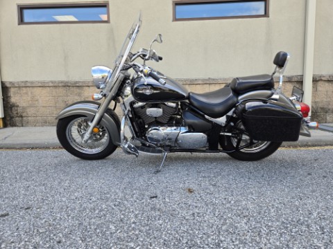 2005 Suzuki Boulevard C50 — photo 1 of 5