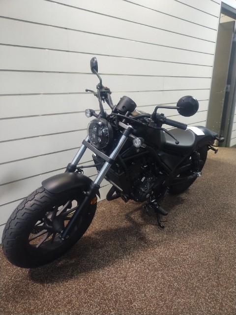 2026 Honda Rebel 300 E-Clutch