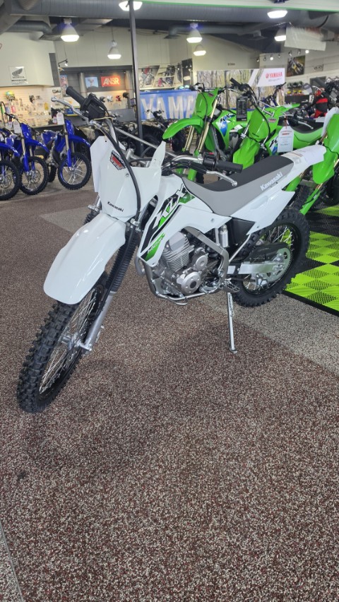 2027 Kawasaki KLX140R F